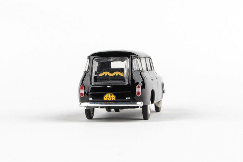 Abrex Škoda 1202 1:43 Pohřební Vůz 1964